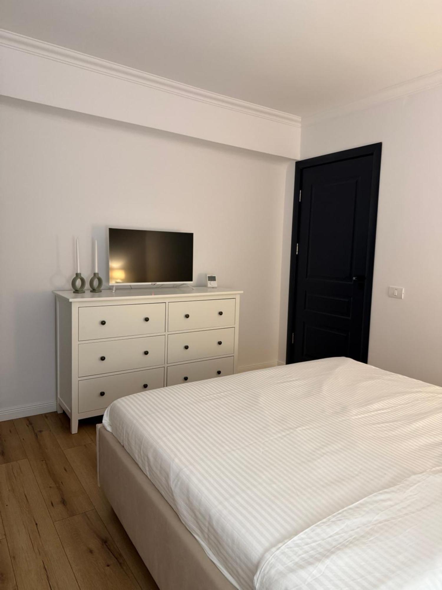 Aman 20 Apartment Craiova Exterior photo